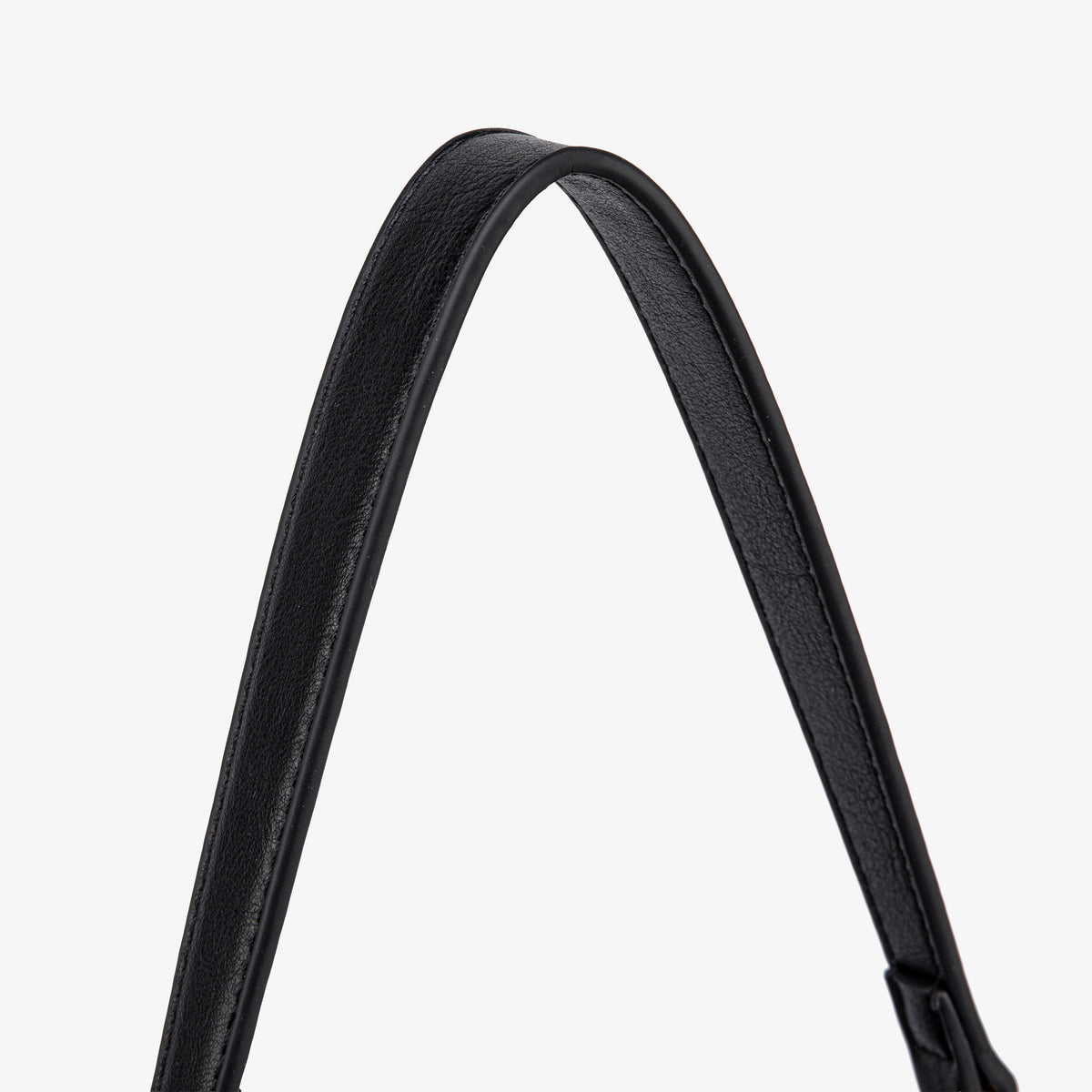 Ciara Essential