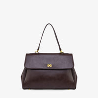 Ciara Essential
